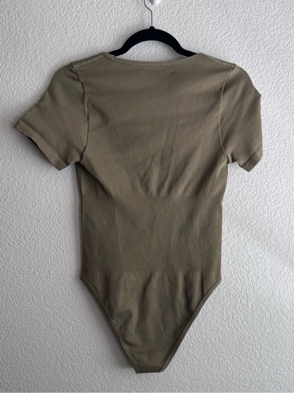 QQQ Square Neck Short Sleeve Bodysuit in Olive | Large - Picture 3 of 5